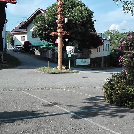 Gasthaus Schachinger Tumeltsham Экстерьер фото